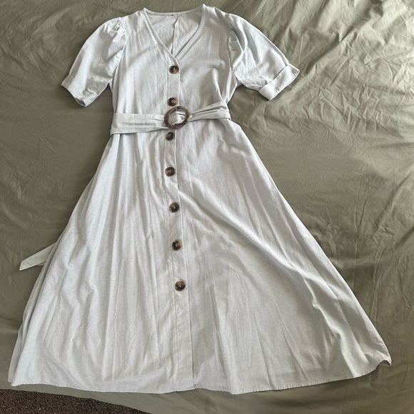 Mint green dress - Picture 6 of 9